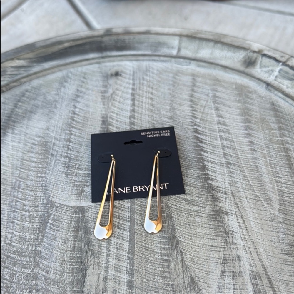 Lane Bryant Gold Dangle Earrings Minimalist Design